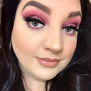 Meet your Posher, Rebecha